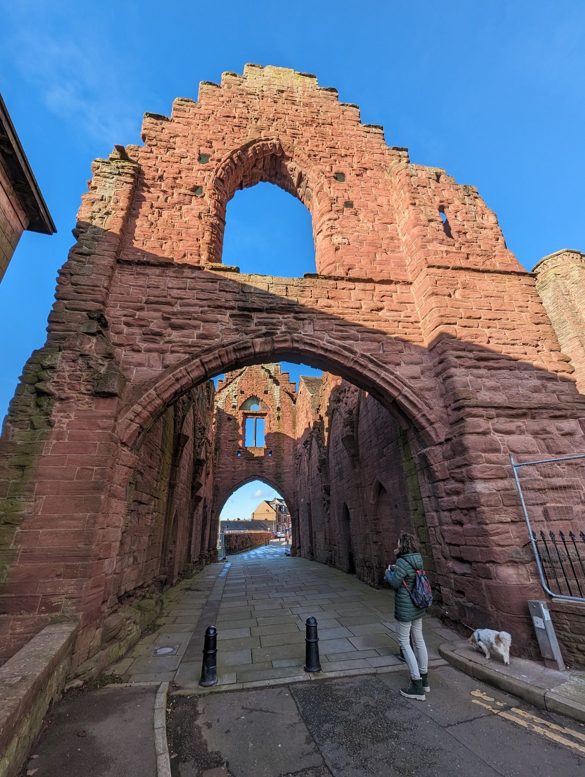 A great arch in the ruined church of Arbroath Abbey.