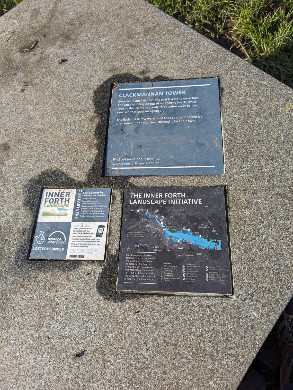 An interpretation plaque about Clackmannan and the Inner Forth.
