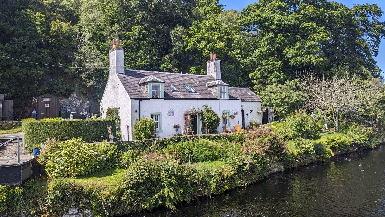 White cottages looking over the water at Crinan.