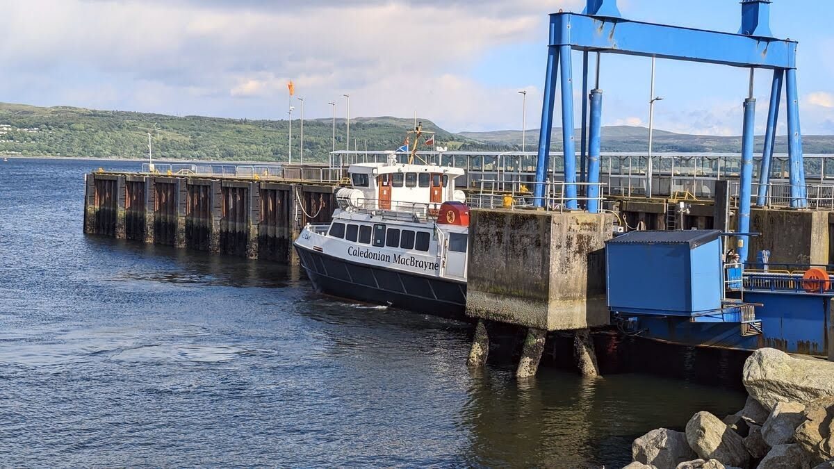 The Dunoon passenger ferry approaching the pier.