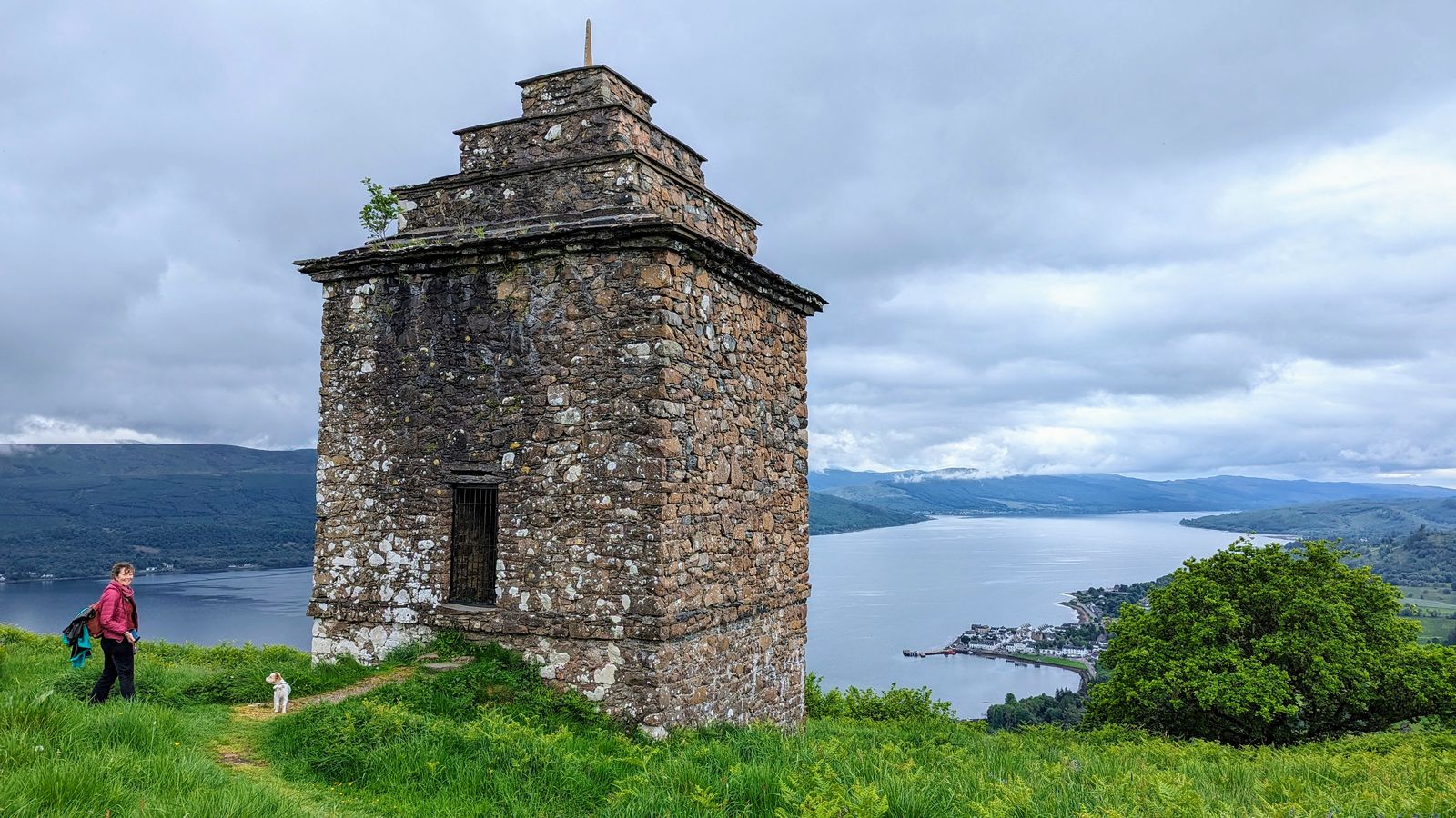 The folly watchtower on the summit of Dun na Cuaiche above Inveraray