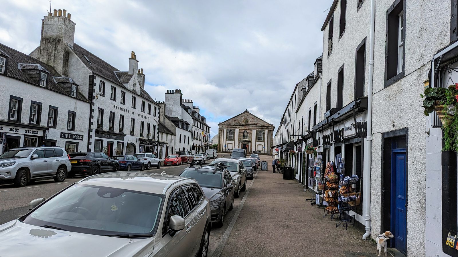 Inveraray's Georgian main street