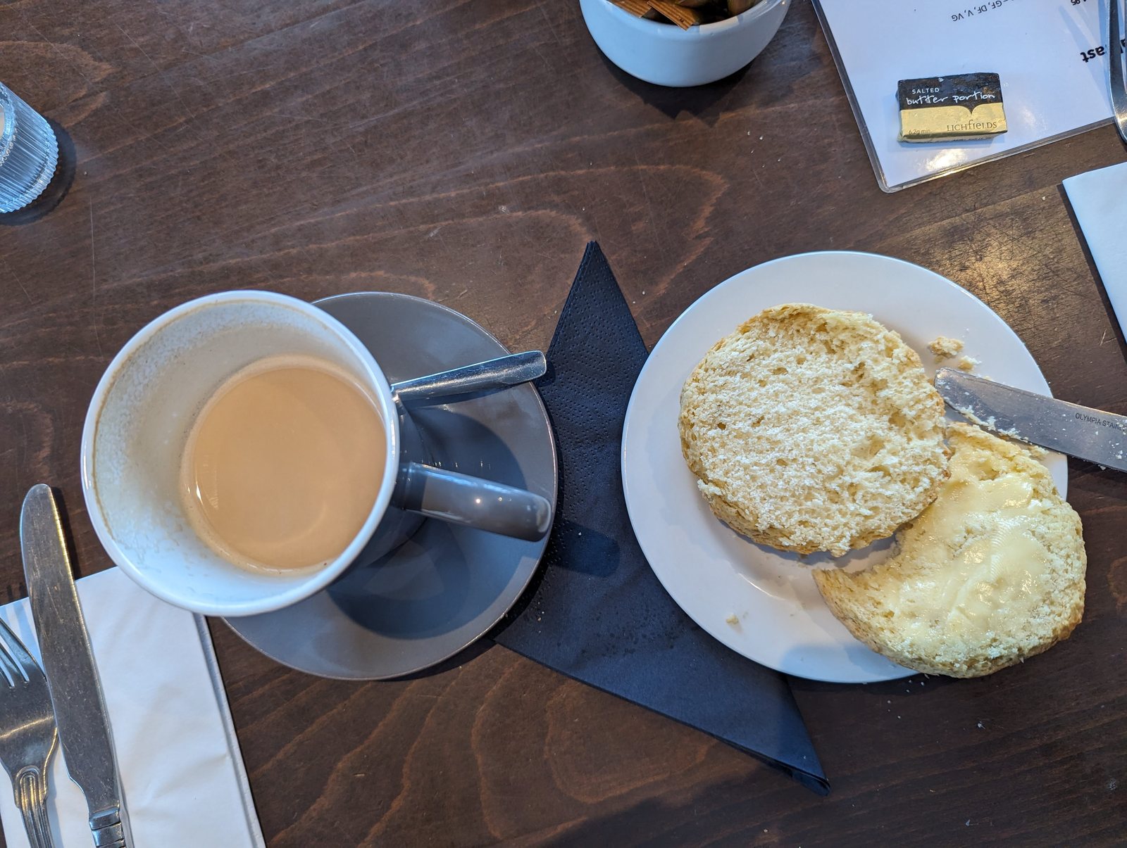 Coffee and toast in a cafe at Newburgh.