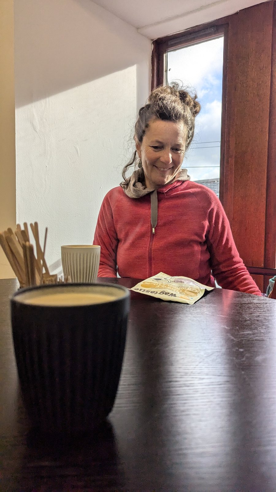Coffee in a cafe in Portree.