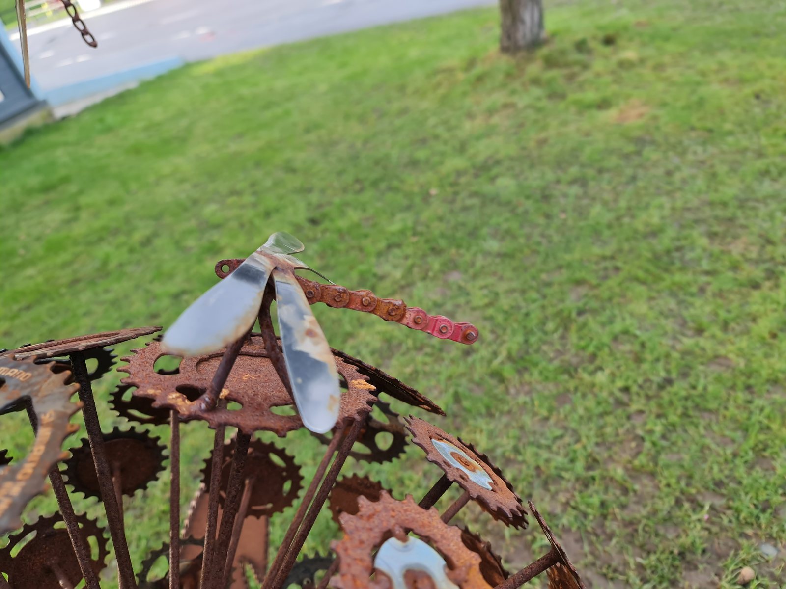 A metal dragonfly sculpture at the Helix park, Falkirk.